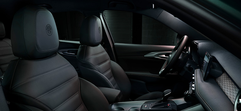Alfa romeo gallery interior 1